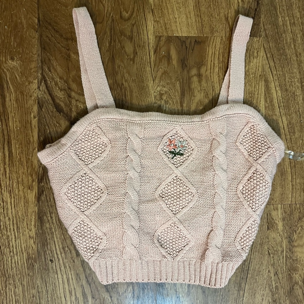 Almost famous brand size M Cream and pink knit crop top